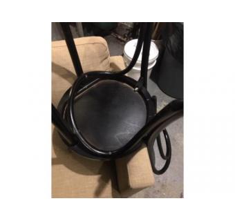2 chaises de cuisine noires (neuves)